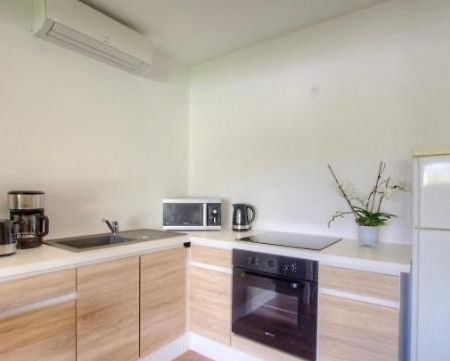 Appartement Tranquille En Bas De Villa アファ エクステリア 写真